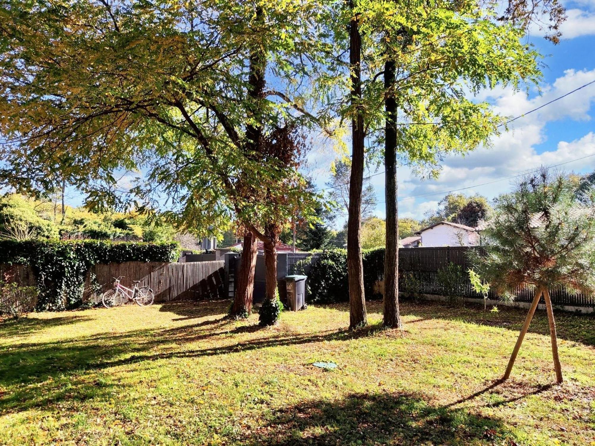 Maison Spacieuse A Saint Selve Avec Jardin Et Barbecue 125 M² Exterior foto